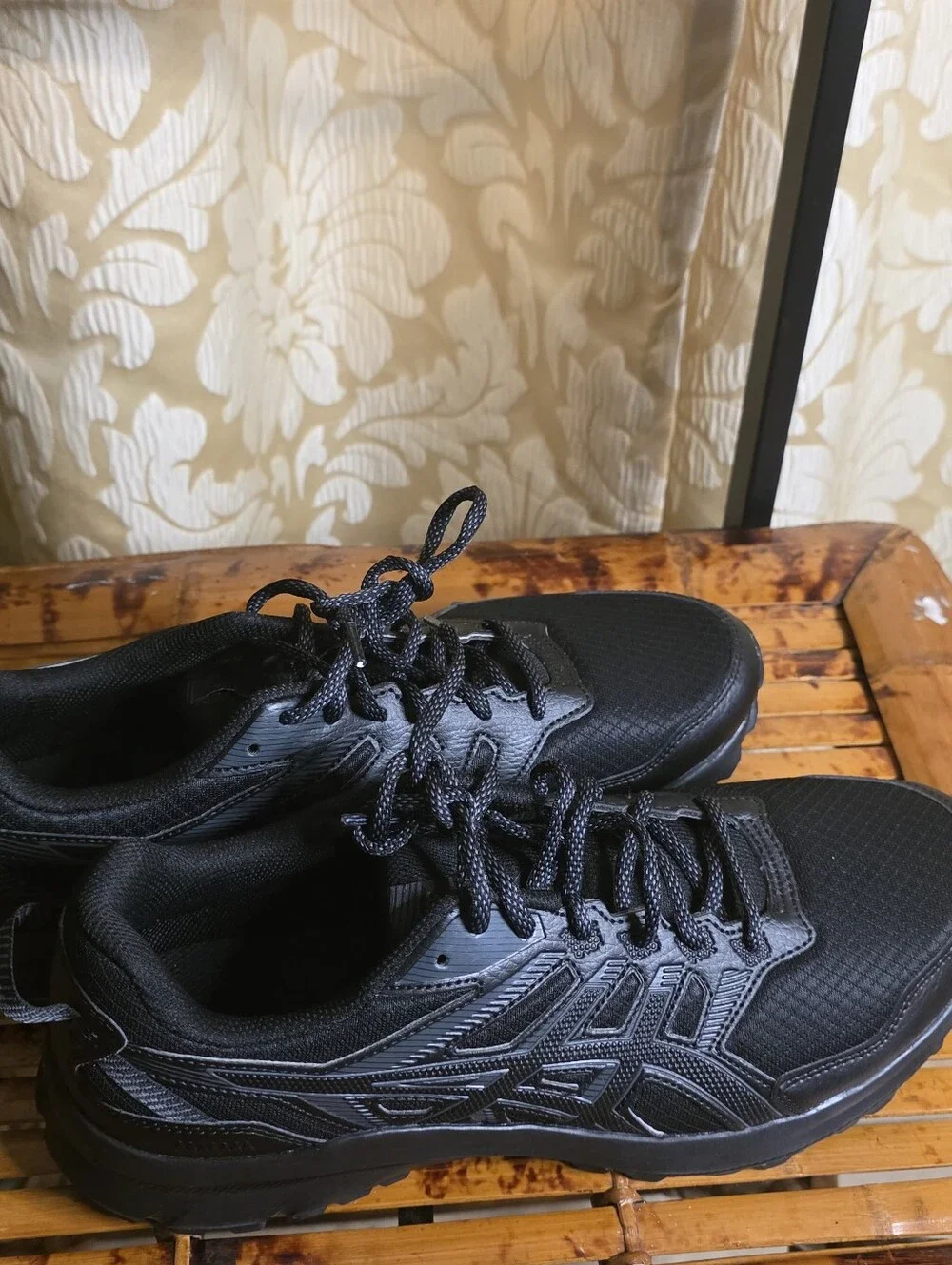 Asics Trail Scout's Men Sneakers Size 11.5 New Without Box